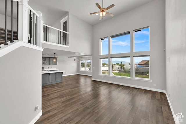Photo 3 for MLS #2116483 at 9602 N Blue Sky Dr