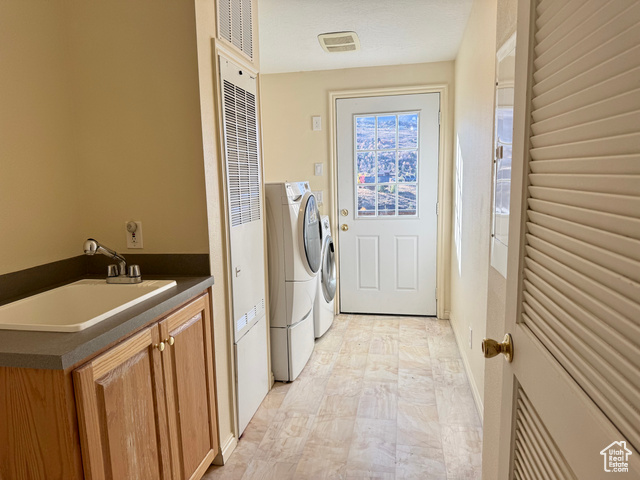 Photo 27 for MLS #2116495 at 1461 N Broadhollow Rd #36/37