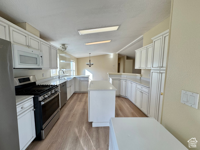 Photo 17 for MLS #2116495 at 1461 N Broadhollow Rd #36/37