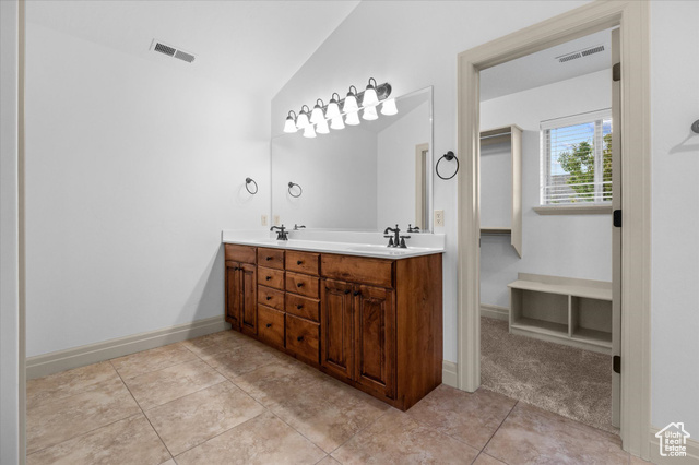 Photo 29 for MLS #2116497 at 624 W Aspen Hills Blvd