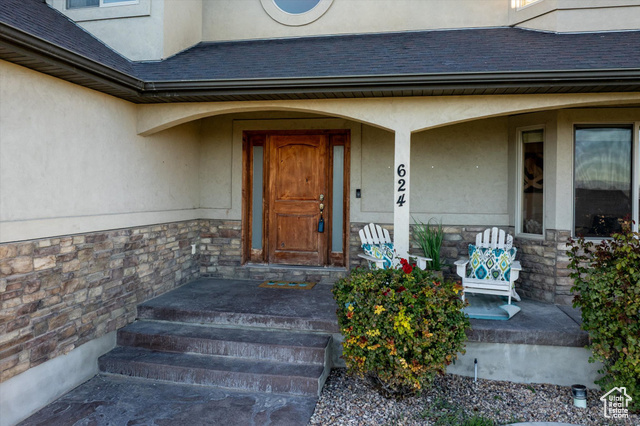 Photo 2 for MLS #2116497 at 624 W Aspen Hills Blvd