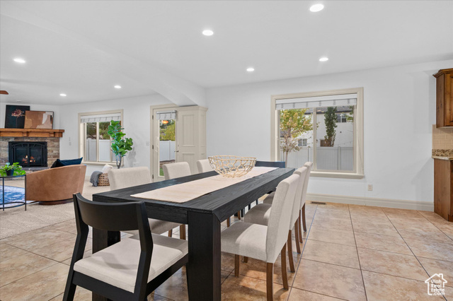 Photo 10 for MLS #2116497 at 624 W Aspen Hills Blvd