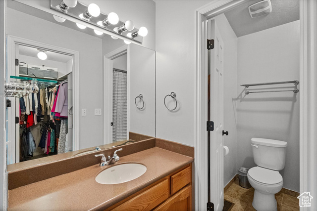 Photo 17 for MLS #2116498 at 2167 E Alta Cove Cir