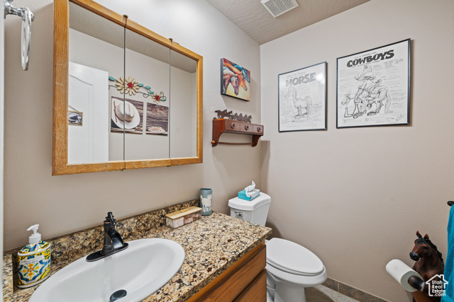 Photo 29 for MLS #2116502 at 2051 E Washington Rd