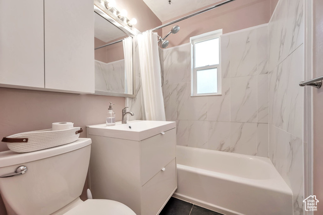 Photo 12 for MLS #2116504 at 1206 E Ridgedale Ln