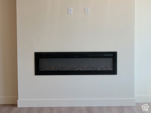 Photo 7 for MLS #2116512 at 2909 S Richards View Rd #6