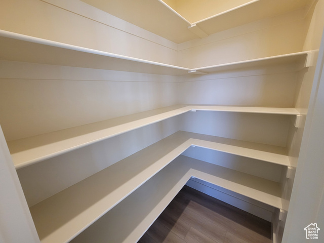 Photo 14 for MLS #2116512 at 2909 S Richards View Rd #6
