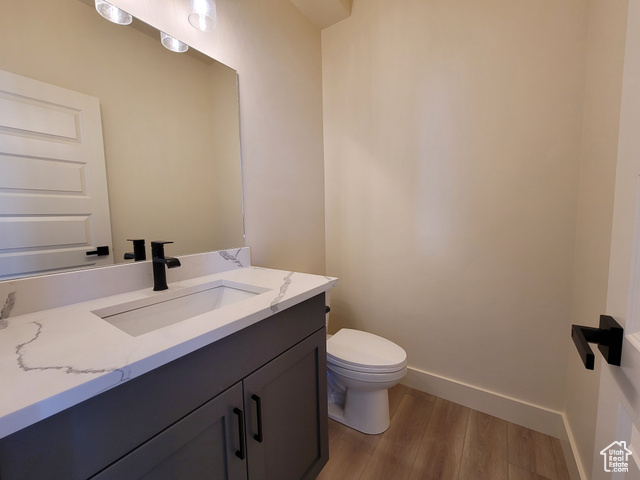 Photo 4 for MLS #2116512 at 2909 S Richards View Rd #6