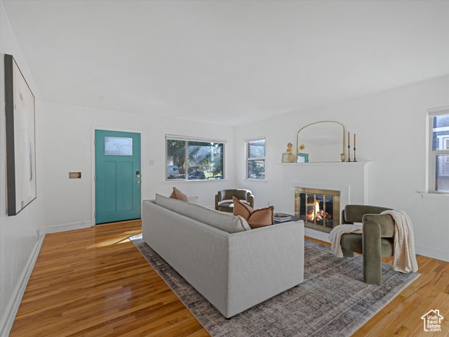 Photo 4 for MLS #2116516 at 351 N 1000 West