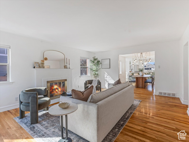 Photo 2 for MLS #2116516 at 351 N 1000 West
