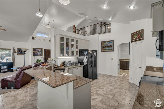 Photo 7 for MLS #2116522 at 222 S Valley View Dr