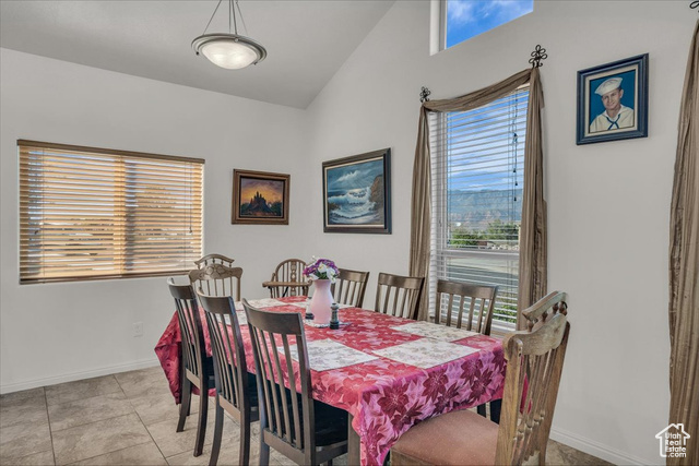 Photo 6 for MLS #2116522 at 222 S Valley View Dr