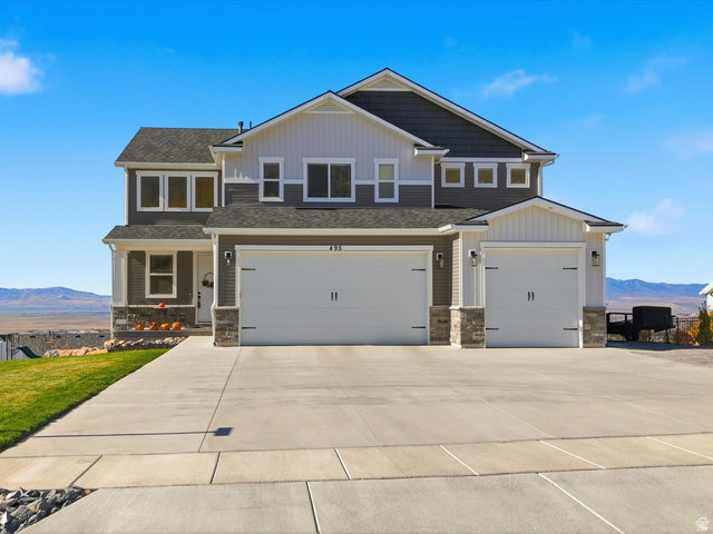 495 N 900 E, Hyde Park UT 84318