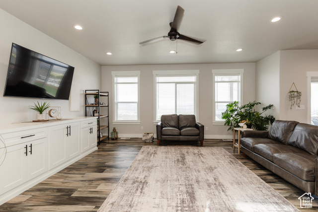 Photo 6 for MLS #2116524 at 495 N 900 East