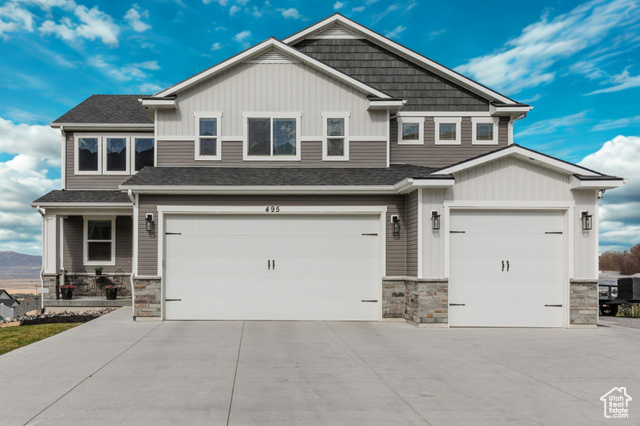 495 N 900 E, Hyde Park UT 84318
