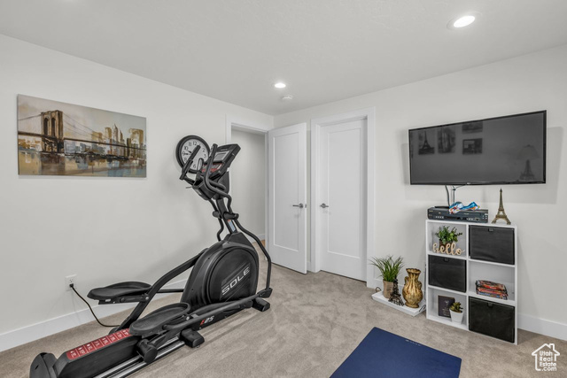 Photo 32 for MLS #2116559 at 447 W June Dr