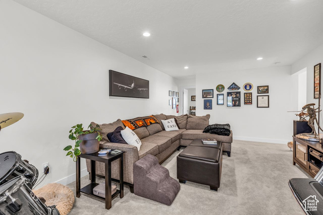 Photo 23 for MLS #2116559 at 447 W June Dr