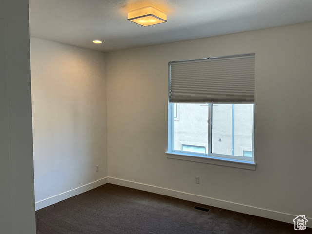 Photo 9 for MLS #2116563 at 1426 E Komenda Way #19