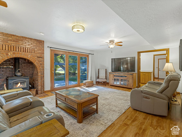 Photo 5 for MLS #2116571 at 3609 E 3600 North