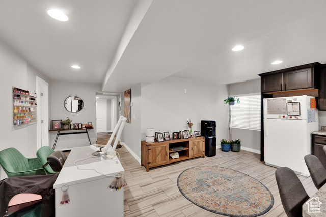 Photo 23 for MLS #2116573 at 5657 S Woodview Dr #424