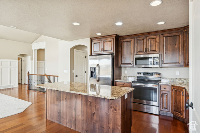 Photo 4 for MLS #2116576 at 3555 W 3900 South
