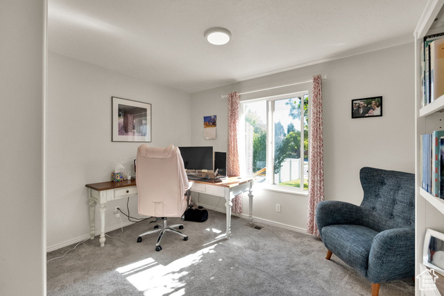 Photo 13 for MLS #2116578 at 4438 W Lennox Dr