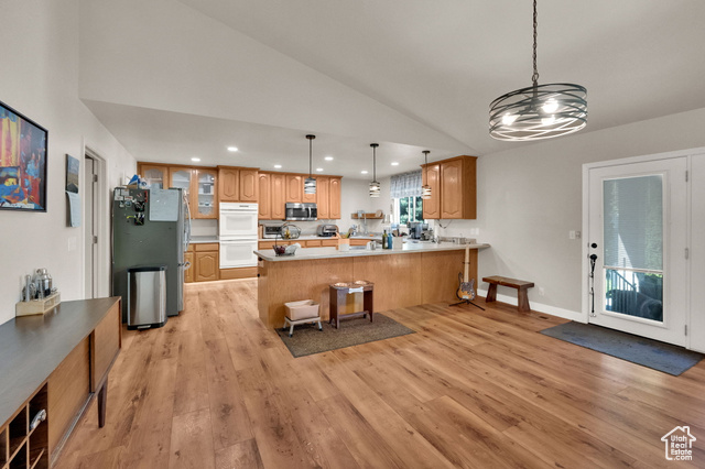 Photo 10 for MLS #2116578 at 4438 W Lennox Dr