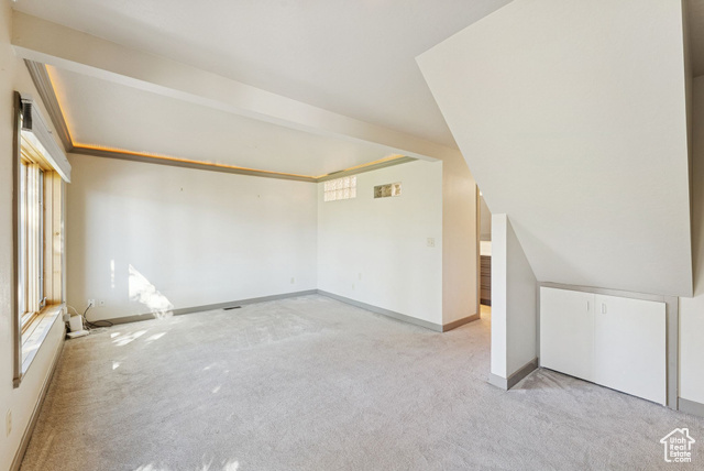 Photo 16 for MLS #2116586 at 590 S Center St