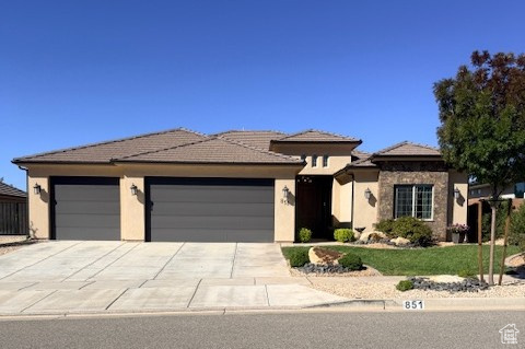 851 N SAGE CREST DR, Washington UT 84780
