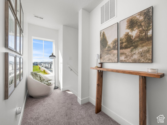 Photo 11 for MLS #2116610 at 714 E Garden Grove Dr