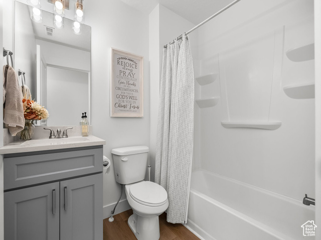 Photo 18 for MLS #2116610 at 714 E Garden Grove Dr