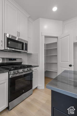 Photo 8 for MLS #2116615 at 234 N 870 East #19