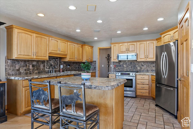 Photo 18 for MLS #2116621 at 3820 Ember Dr
