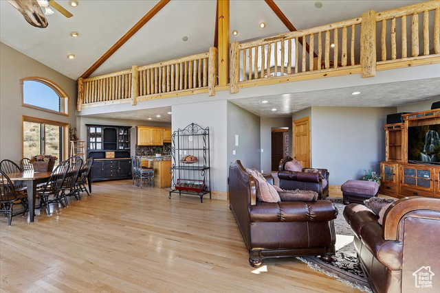 Photo 11 for MLS #2116621 at 3820 Ember Dr