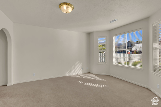 Photo 5 for MLS #2116625 at 624 E 650 North
