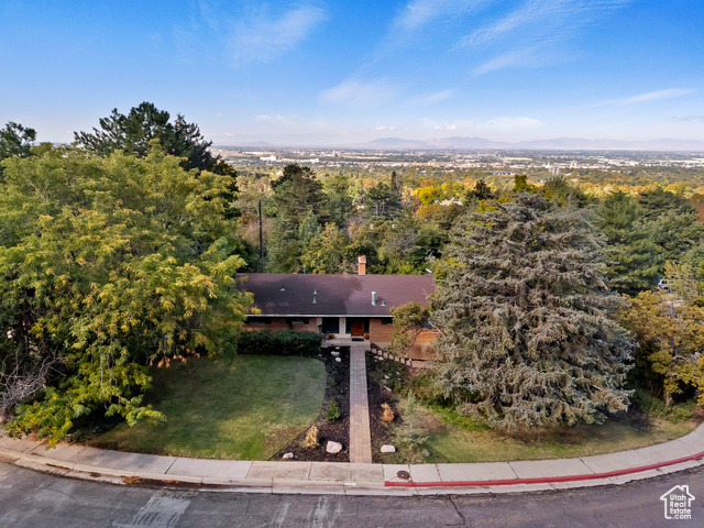 Photo 29 for MLS #2116629 at 2757 S Shamrock Dr