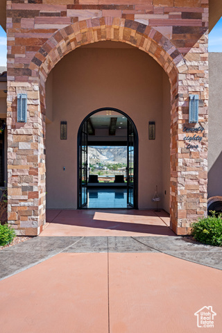 Photo 10 for MLS #2116633 at 2082 W Long Sky Dr