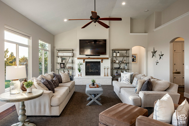 Photo 4 for MLS #2116637 at 4229 W Sandalwood Dr