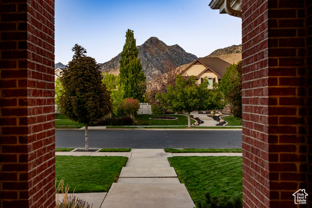 Photo 2 for MLS #2116637 at 4229 W Sandalwood Dr