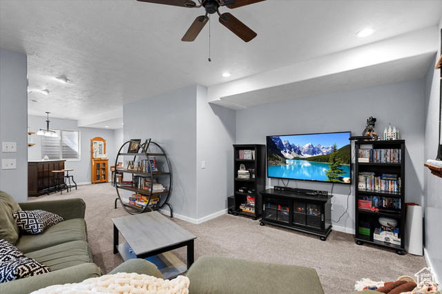 Photo 22 for MLS #2116643 at 2932 E Lookout Dr