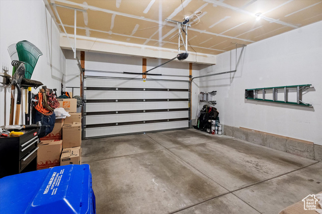 Photo 29 for MLS #2116643 at 2932 E Lookout Dr