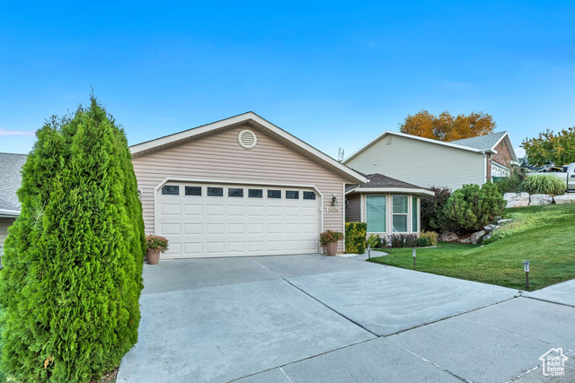 Photo 3 for MLS #2116647 at 5006 S 1800 West