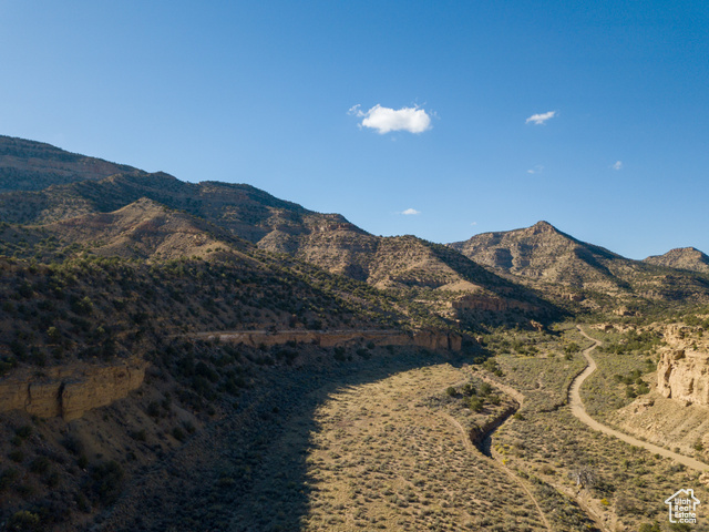 Photo 63 for MLS #2116649 at 3135 N Thompson Canyon Rd