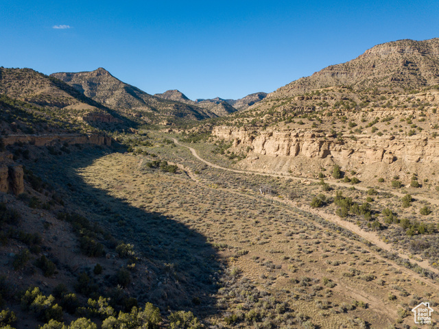 Photo 66 for MLS #2116649 at 3135 N Thompson Canyon Rd
