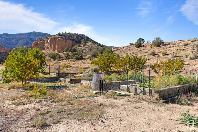 Photo 40 for MLS #2116649 at 3135 N Thompson Canyon Rd