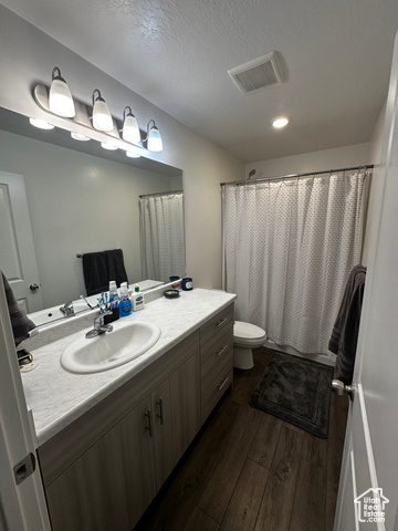 Photo 14 for MLS #2116650 at 426 W 15 South