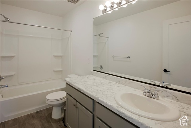 Photo 21 for MLS #2116651 at 4578 W 1150 South