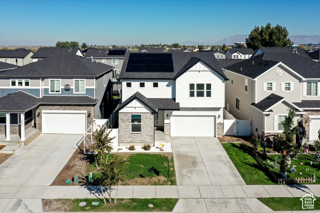 Photo 2 for MLS #2116651 at 4578 W 1150 South