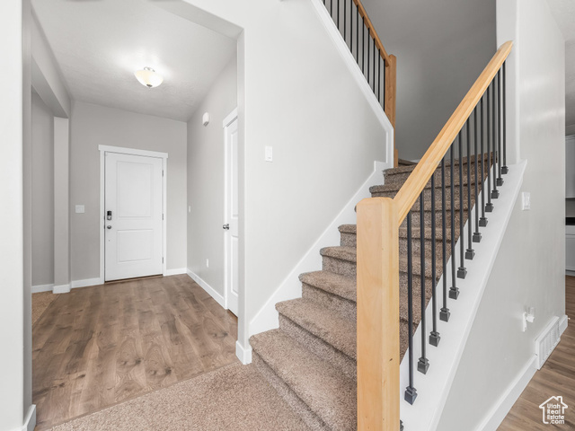 Photo 4 for MLS #2116665 at 211 W 1800 South