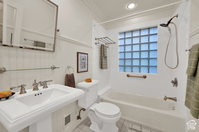 Photo 24 for MLS #2116673 at 1929 E Laird Dr